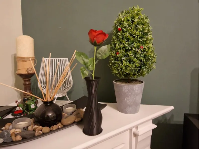 Rose vase