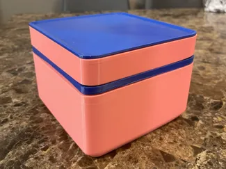 Stackable storage box 160x160x80 mm