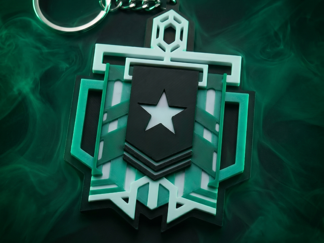Rainbow Six Siege Emerald Rank Keychain