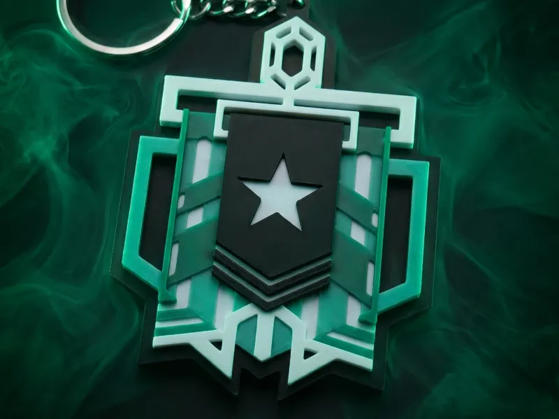 Rainbow Six Siege Emerald Rank Keychain