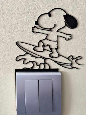 Adorno temático: Snoopy Light Switch / Outlet Decoration – Model 70 — vista de referencia 2