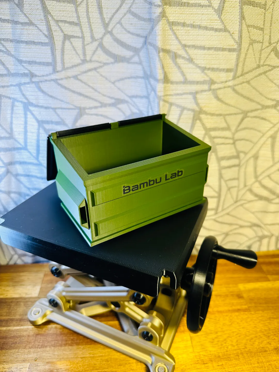 Desk Dumpster Bin - Desktop Storage Mini Trash Can view 4