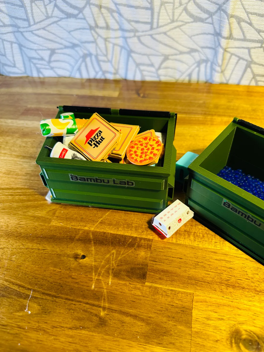 Desk Dumpster Bin - Desktop Storage Mini Trash Can view 2