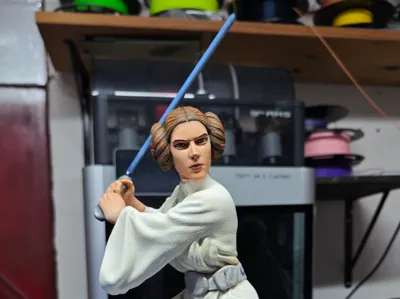 Leia with lightsaber
