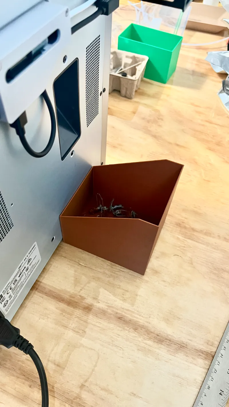 Filament Chute Bin