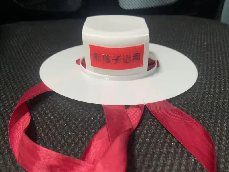 狗狗外出露耳朵帽子  让狗狗远离熊孩子 文字可以自行更改 仅需26g 文字可以自行更改