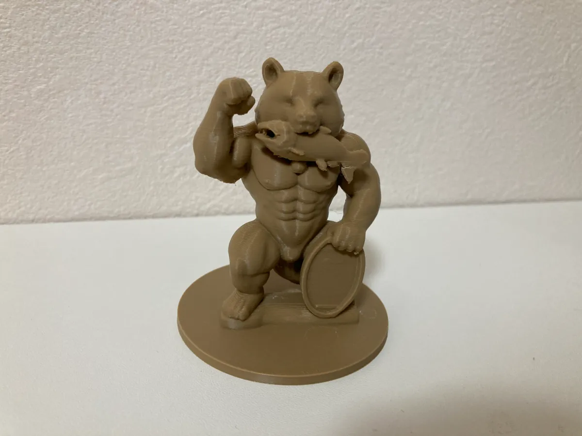 Ours musclé — figurine