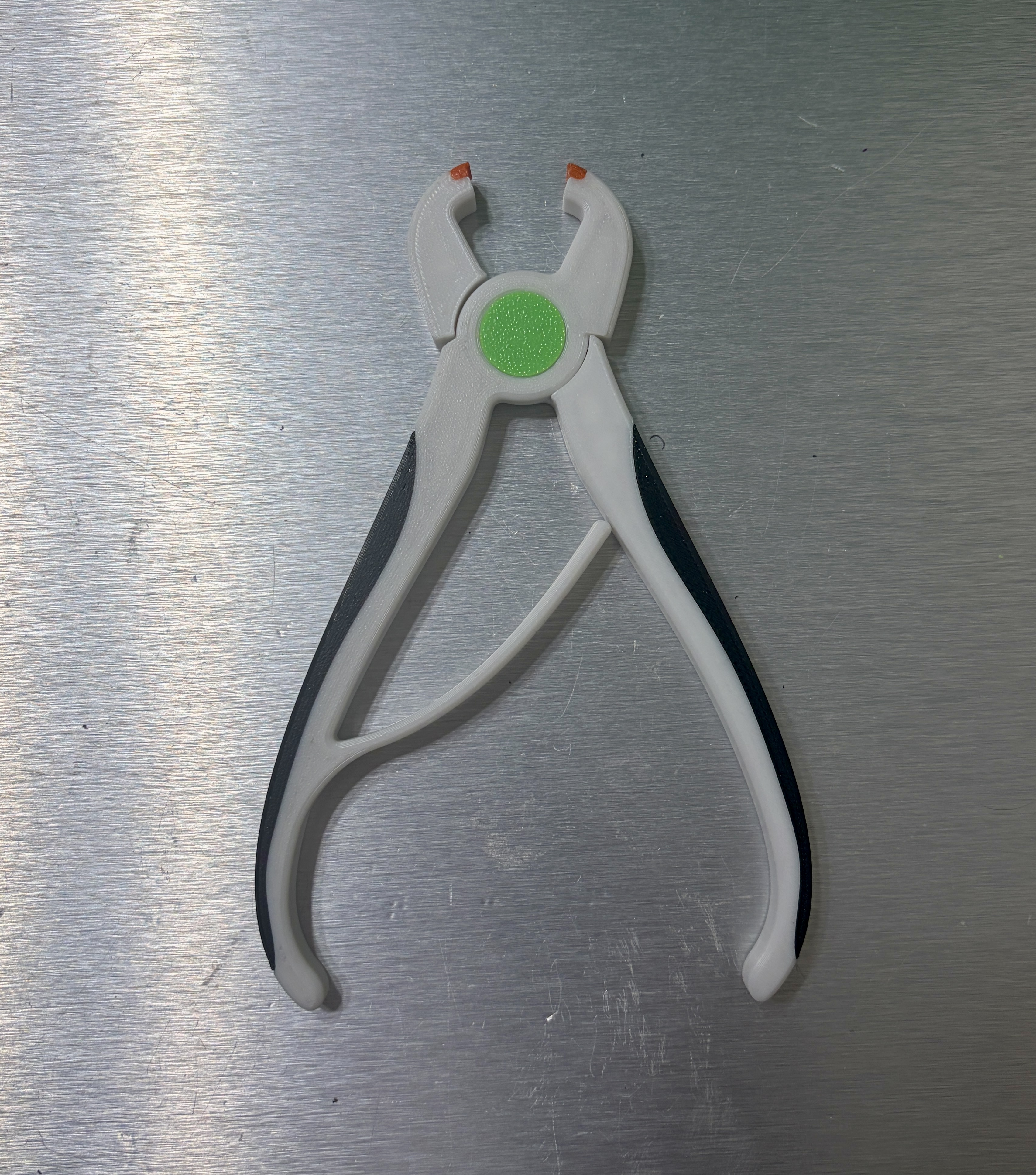 Miniatura 7 do modelo 3D BuildPlate Plier