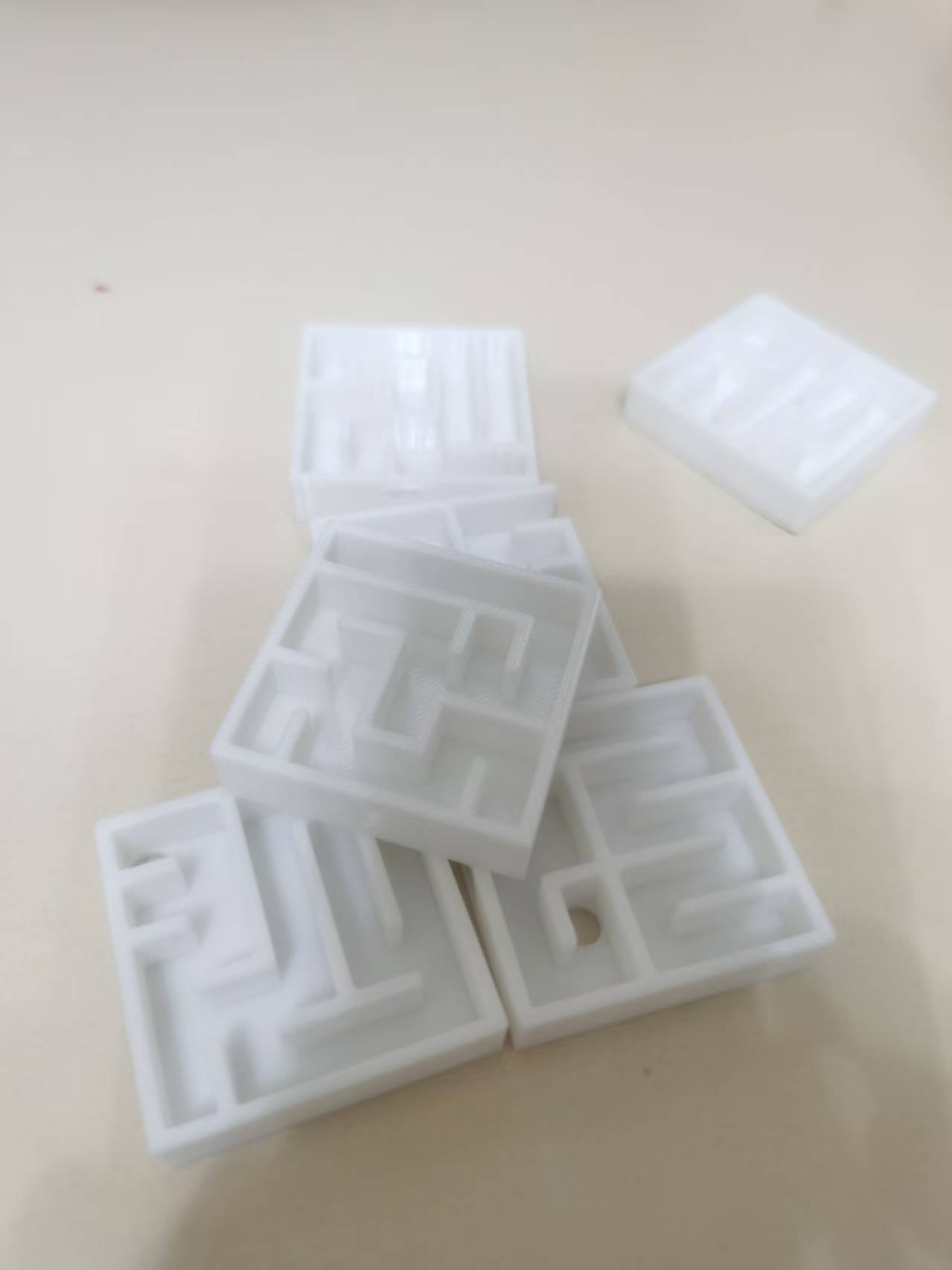 Miniatura 2 do modelo 3D 可旋转立体迷宫