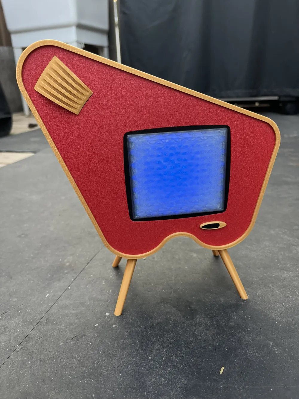 Atomic Retro Console Television by Zzz3DSelkirk MakerWorld: Download ...