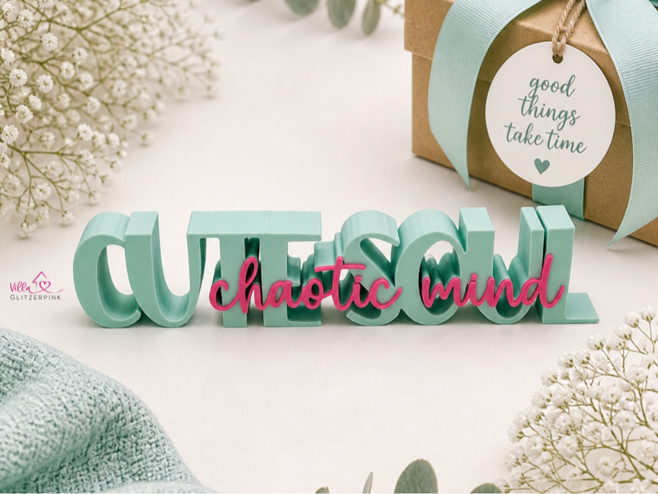 Schriftzug Cute Soul chaotic mind