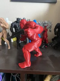 Statue Hulk rouge — photo 3