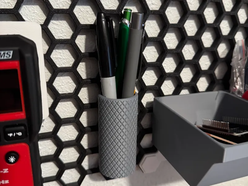 Pen Holder - Honeycomb Wall