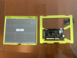 ITX კორპუსის e-ink წინა პანელი thumbnail 3