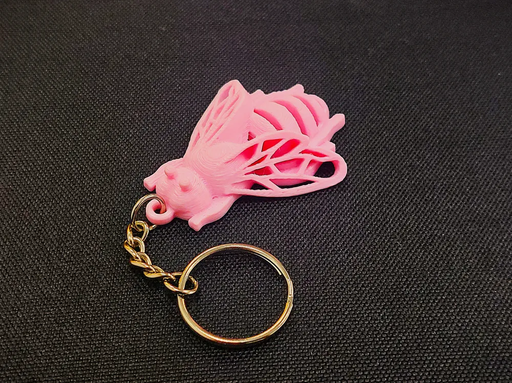Bee Keyring - Free 3D Print Model - MakerWorld