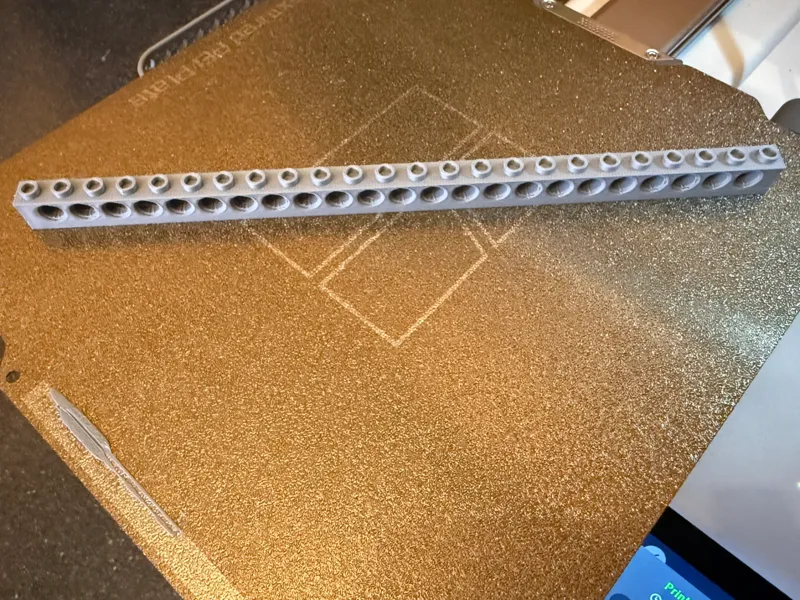 1x24 Technical Brick