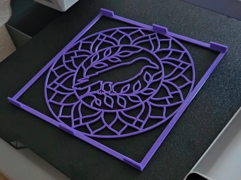 Raven Mandala Plant Pot Cover & Garden Decoratie