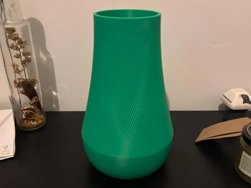 Slighlty Twisted Vase