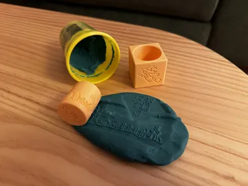 Adorno temático: Moonlit Mischief – Halloween Play Dough Roller — vista de referencia 3