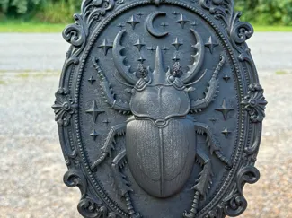 Victorian Beetle Frame