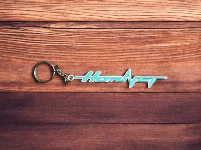 Keychain Hornet relief