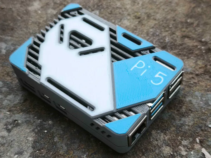 Raspberry Pi 5 case