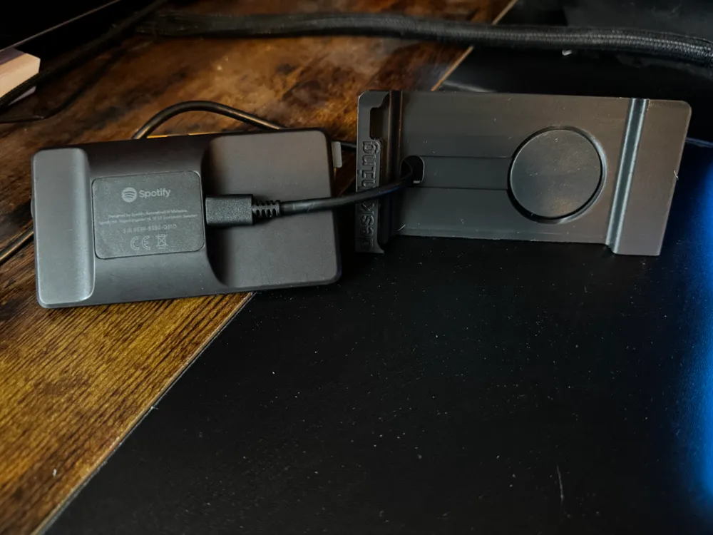 DeskThing Stand - Free 3D Print Model - MakerWorld