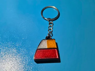 Golf 2 taillight keychain
