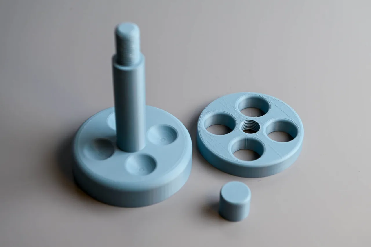 Freestanding Toothbrush Holder view 3