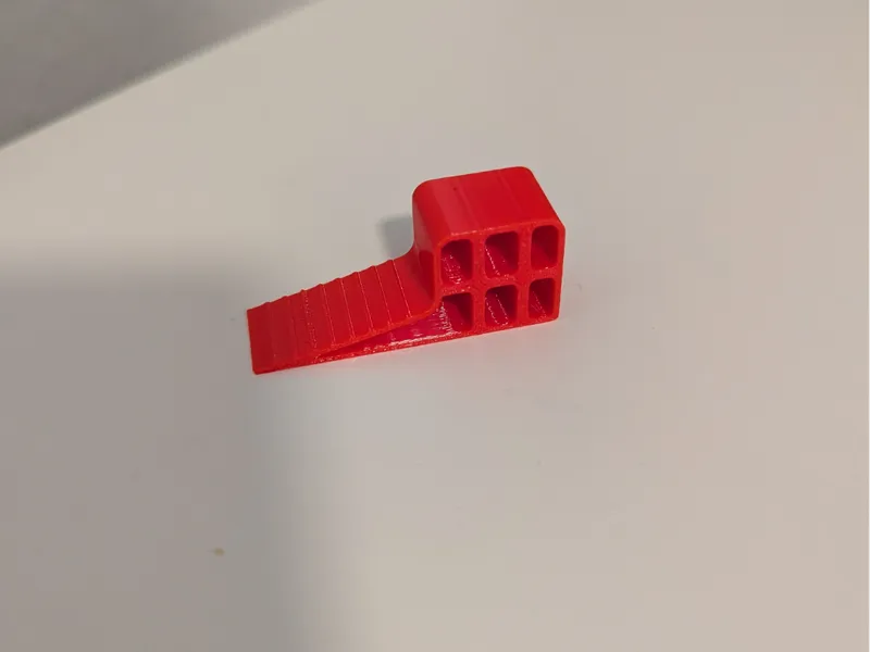 Compact Door Stopper with Step Wedge – 7 mm ver.