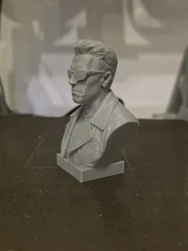 Figura decorativa: T-800 Cyberdyne Systems Model 101 – Bust Statue — vista de referencia 5