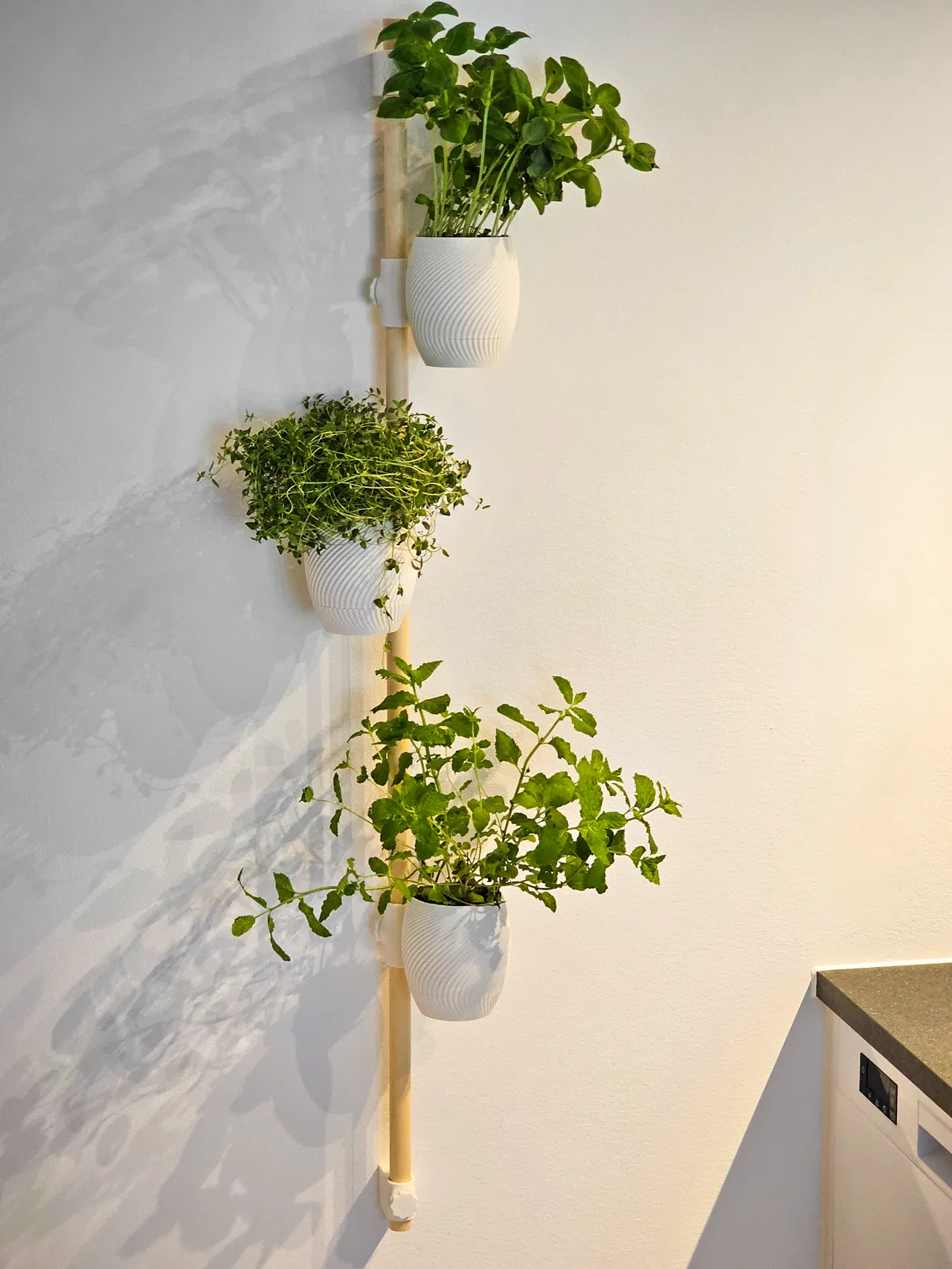 LODRET system - for hanging planters view 2