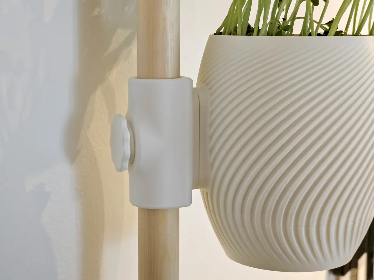 LODRET system - for hanging planters view 4