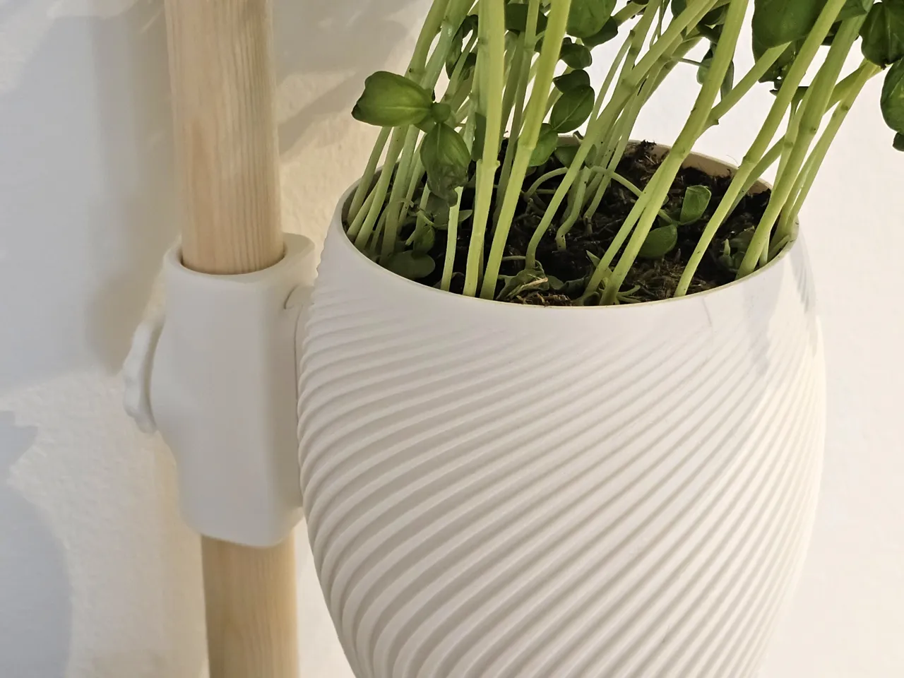 LODRET system - for hanging planters view 3