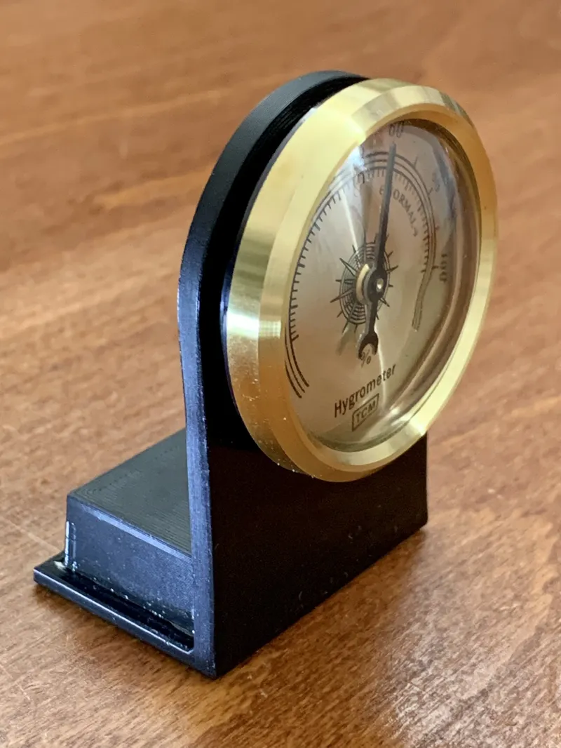Analog hygrometer holder in AMS