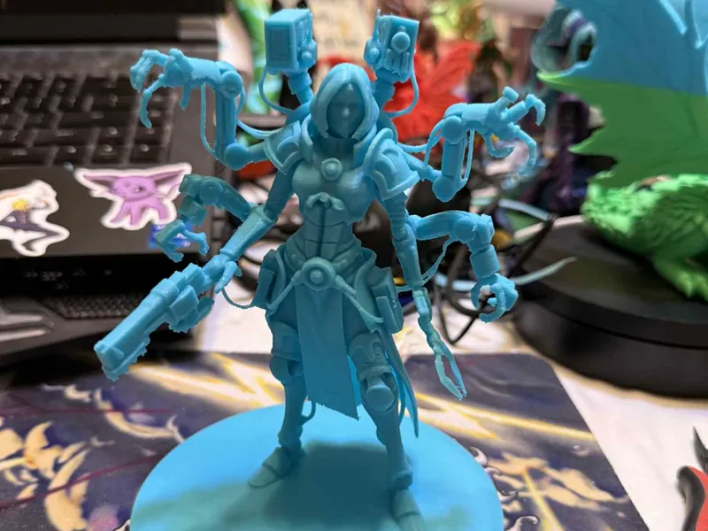Magos-Dominus Cyra Venatrix, The Iron Seer of Mars