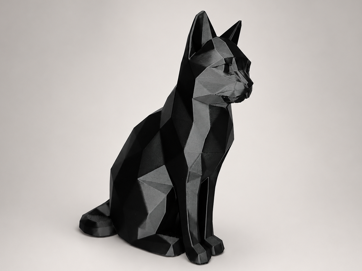 Low Poly Sitting Cat – Modern Geometric Cat