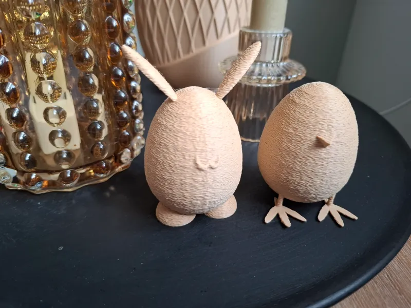 Eggchick and bunny