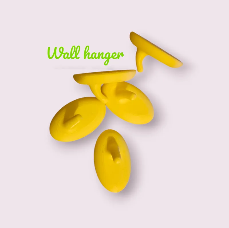 Minimalist wall hanger