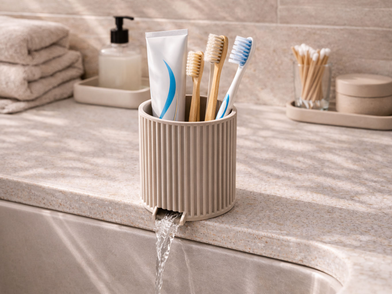 Japandi Drain Toothbrush Cup