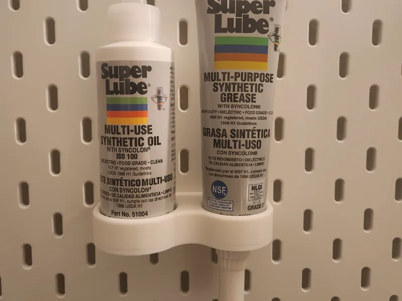 Pricision Applicator SuperLube Holder Skadis 