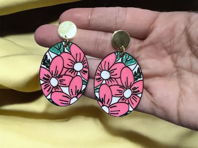 Pendientes redondos con flores