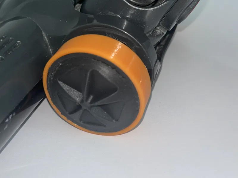 Laresal wheels of the vacuum cleaner nozzle 