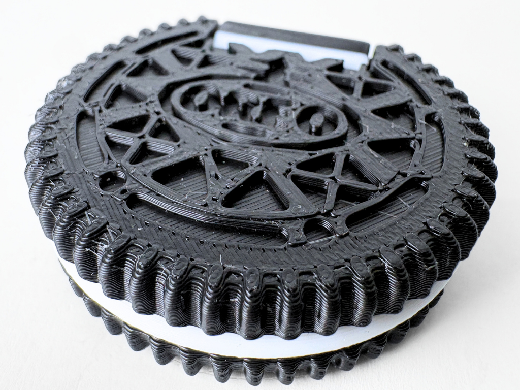 OREO Flip & Twist Fidget - PIP - 1