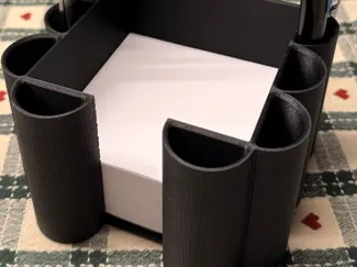 Notizzettel-Box mit Zubehörfächern