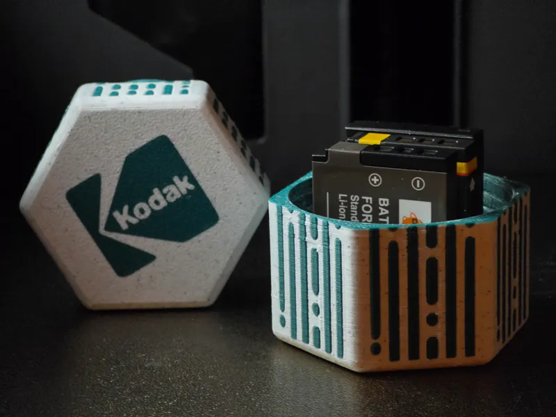 Kodak Hex Container (up to 3 KLIC7003 batteries)
