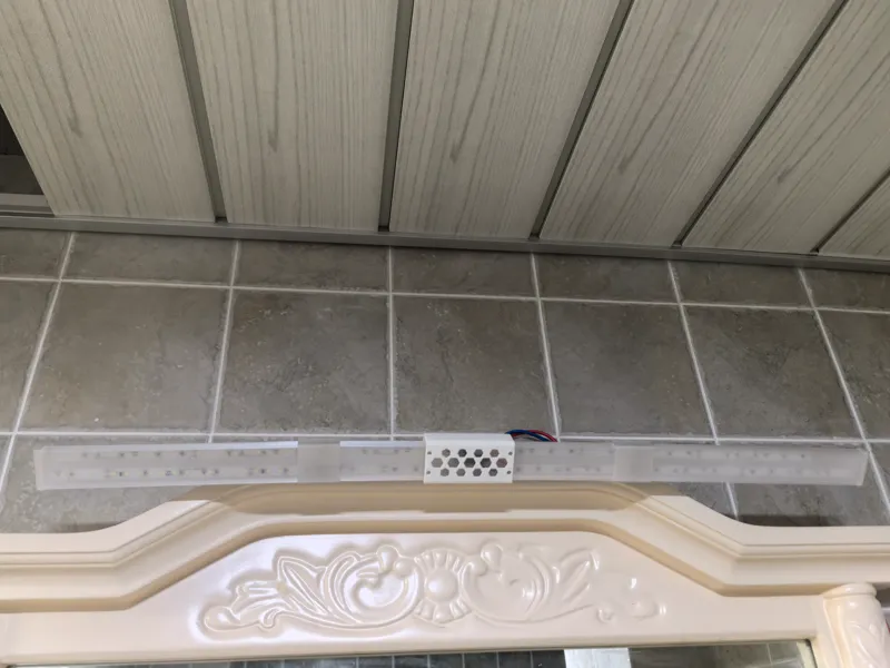 A simple vanity light.