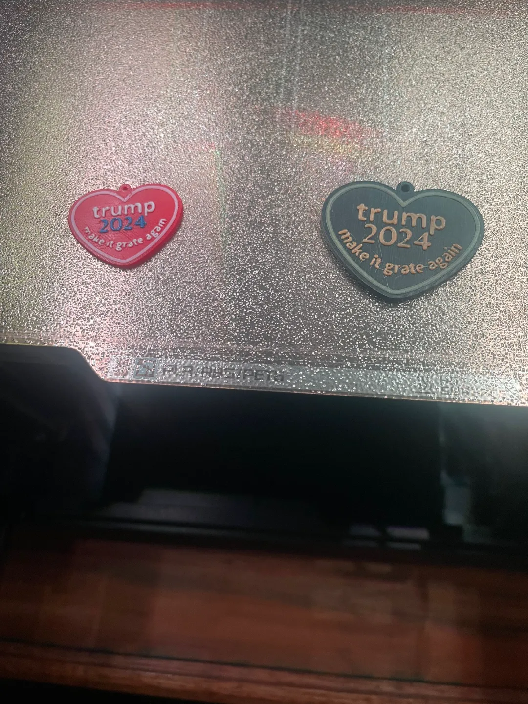 trump heart earring /key charm view 2
