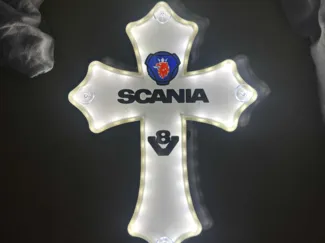 Scania cross v8 