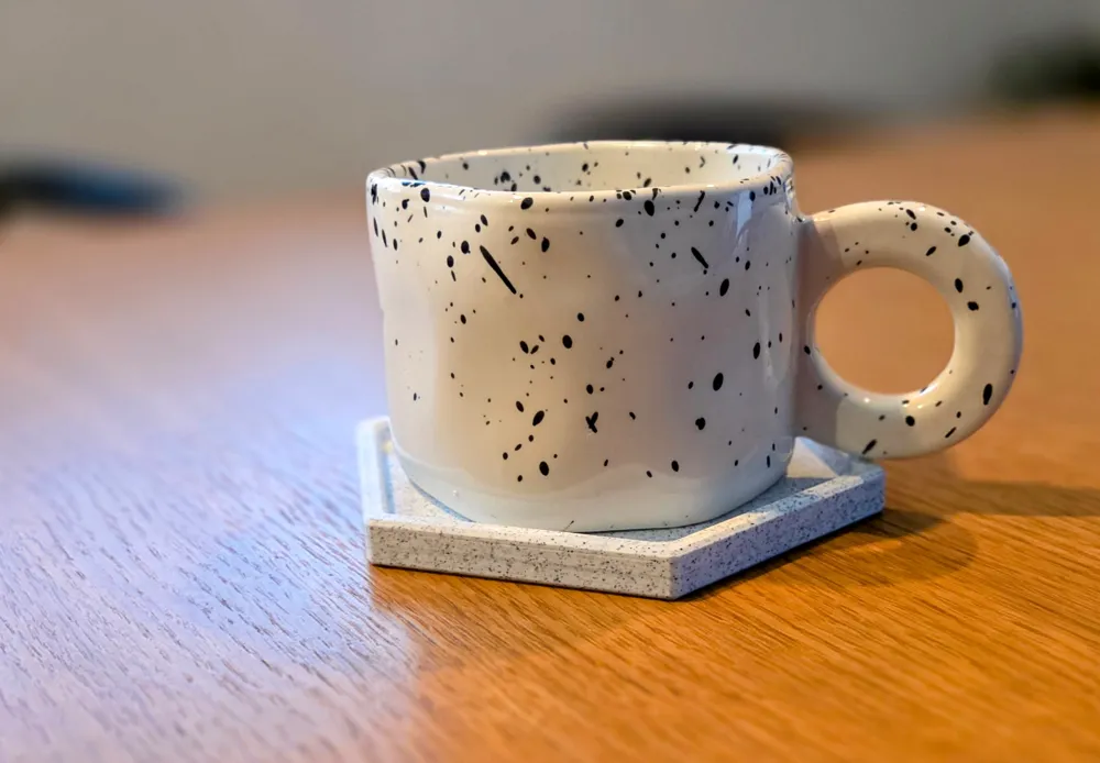 Magnetic Modular Hex Coasters - Free 3D Print Model - MakerWorld